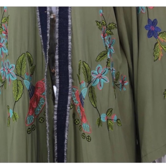 SOLD OUT Olive Floral Embroidered Coverup Kimono Robe Wrap - Picture 6 of 7
